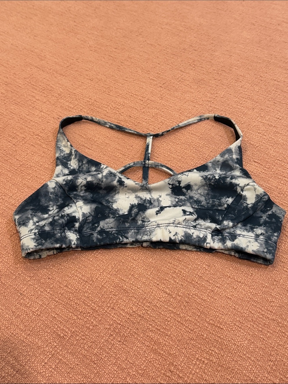 Onzie medium / large Tie-Dye Sports Bra for yoga
